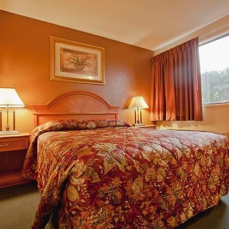 Rodeway Inn Auburn - Seattle Bagian luar foto