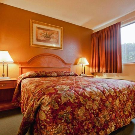 Rodeway Inn Auburn - Seattle Bagian luar foto